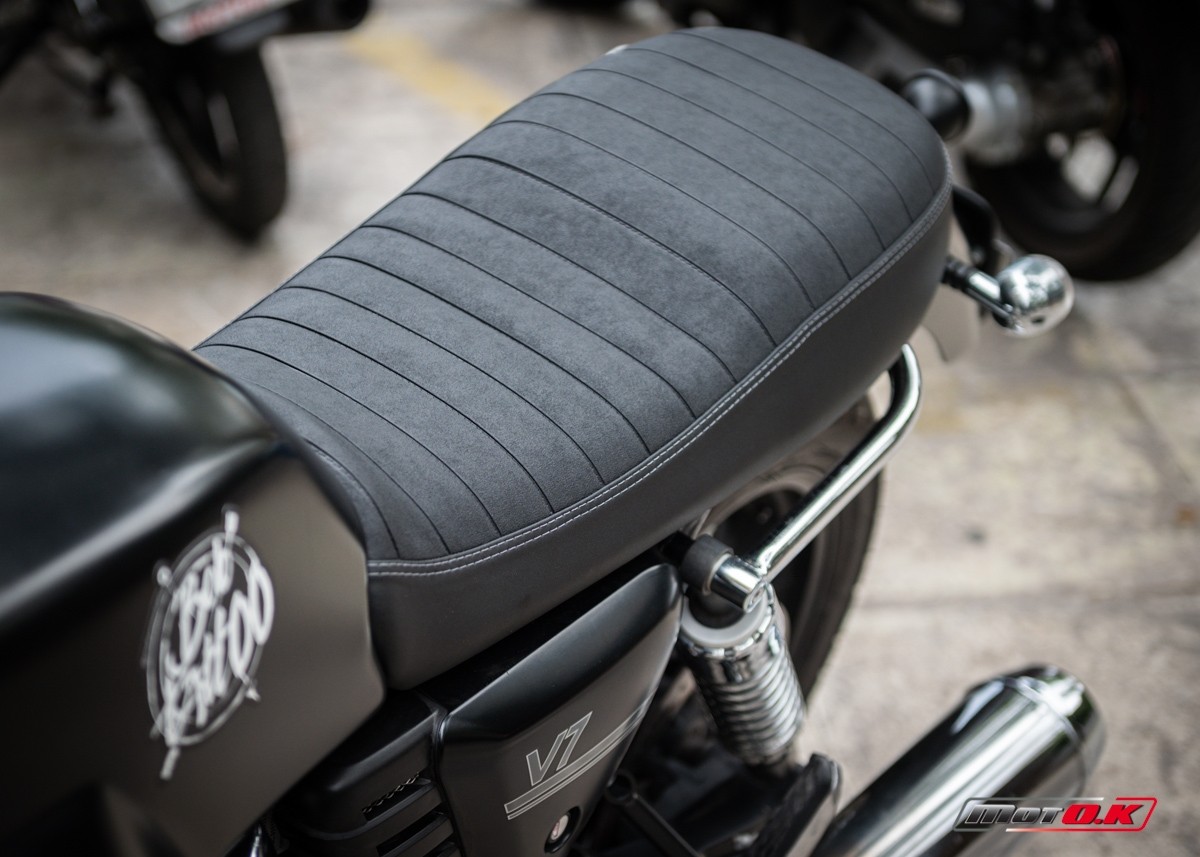 Seat cover for Moto Guzzi V7 Classic/ Stone ('11-'20) (Logos Optional)